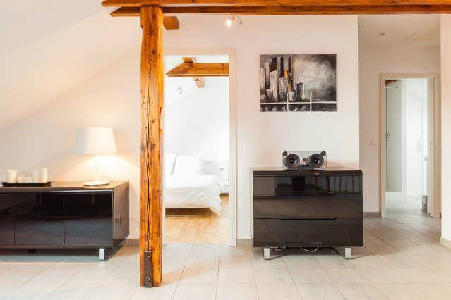 
                                                Location
                                                 Beau 2P 48m² lumineux