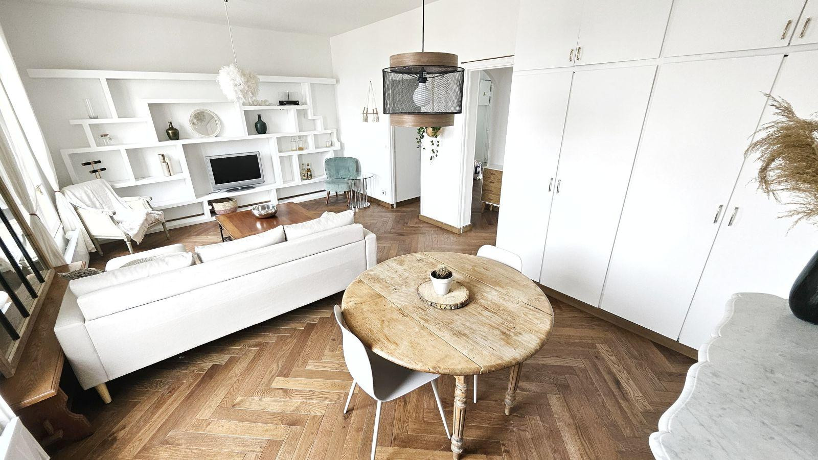 
                                                Location
                                                 Beau 2P 48m² meublé avec grand séjour lumineux