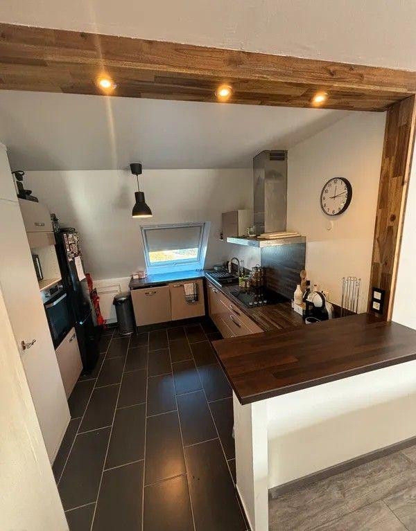 
                                                Location
                                                 Beau 2P 49m² avec parking et cave