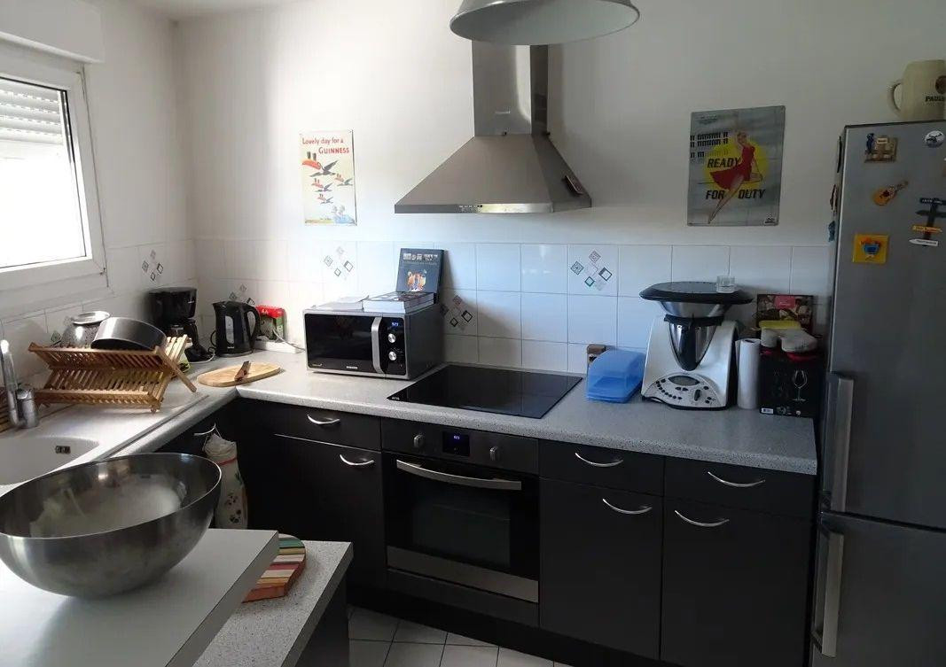 
                                                Location
                                                 Beau 2P 49m² meublé dans une résidence de standing