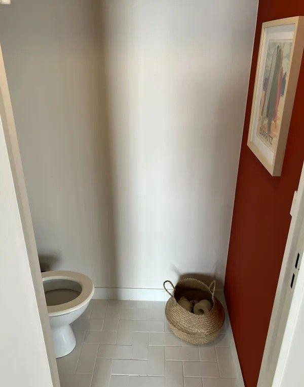 
                                                Location
                                                 Beau 2P 50m² sur cour intérieure arborée et calme