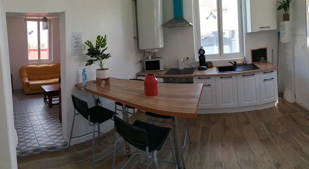 
                                                Location
                                                 Beau 2P 50m² très lumineux et très calme