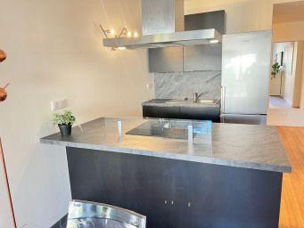 
                                                Location
                                                 Beau 2P 53m² de très haut standing