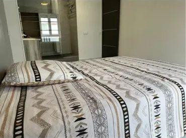 
                                                Location
                                                 Beau 2P 54m² avec un joli balcon exposé plein sud