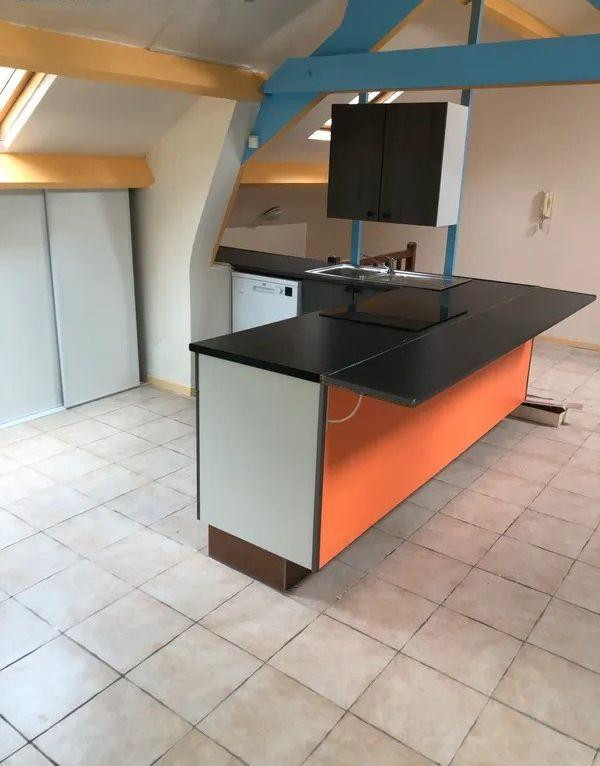 
                                                Location
                                                 Beau 2P 71m² proche centre