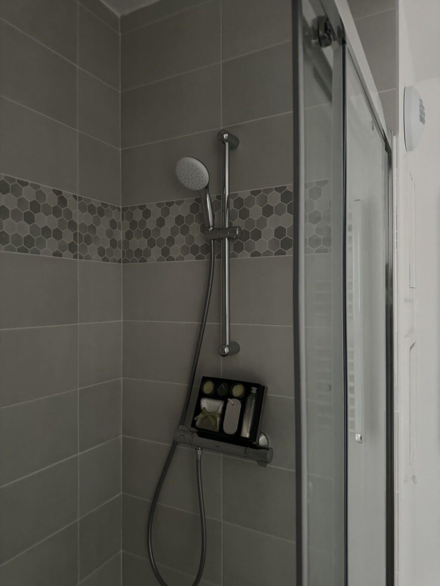 
                                                Location
                                                 Beau 2P entièrement meublé 39m² avec balcon