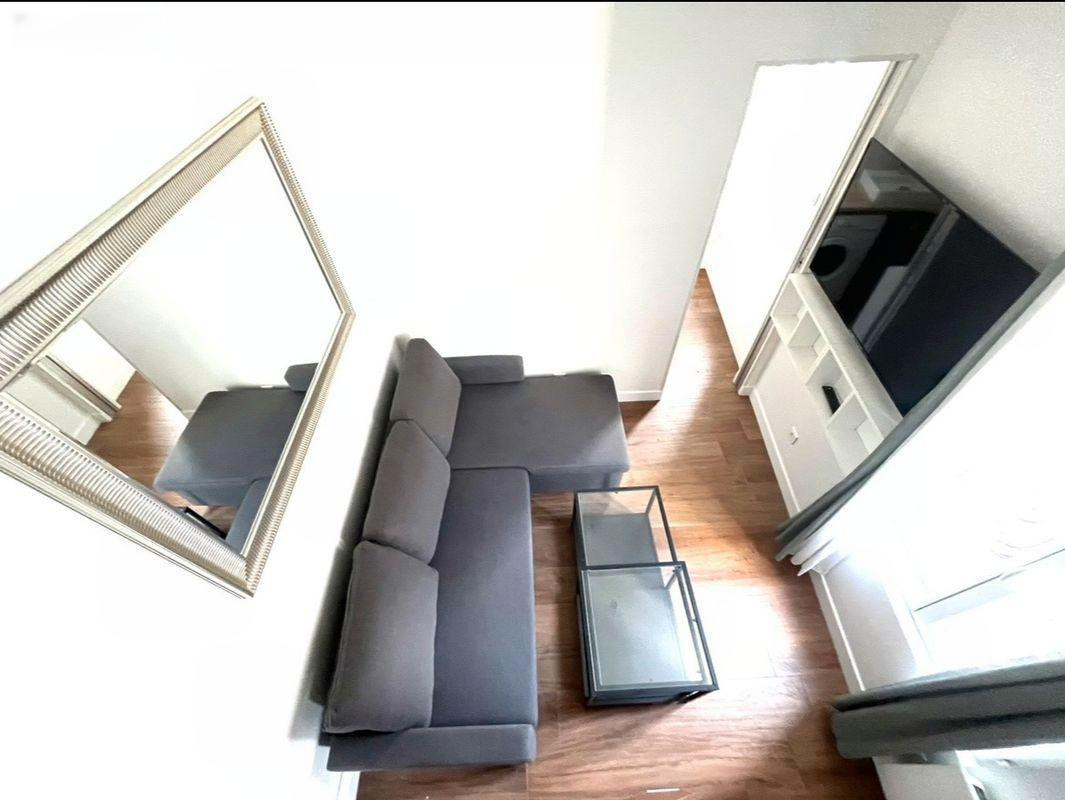 
                                                Location
                                                 Beau 2P meublé 19m2 carrez