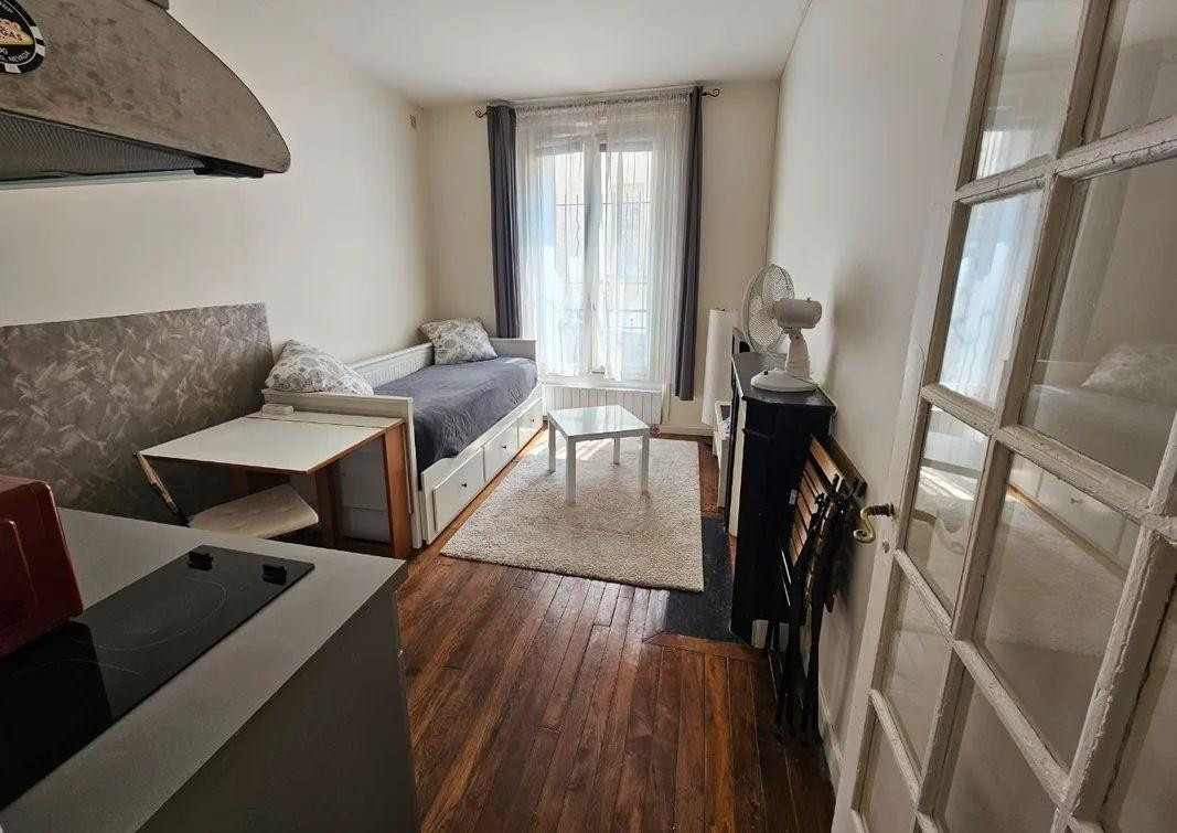 
                                                Location
                                                 Beau 2P meublé 24m² entièrement équipé
