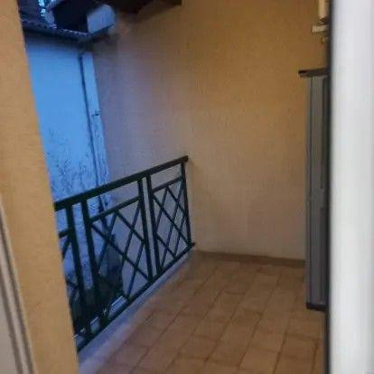 
                                                Location
                                                 Beau 2P meublé 27m² avec terrasse idéal étudiant