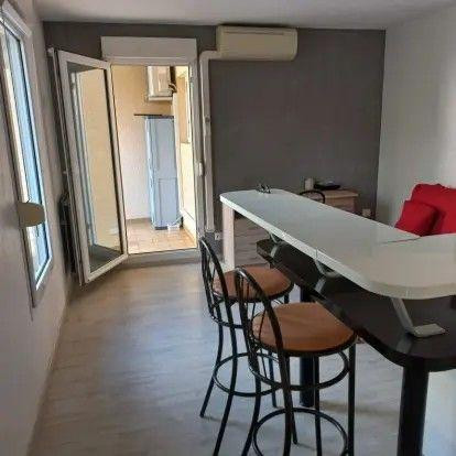 
                                                Location
                                                 Beau 2P meublé 27m² avec terrasse idéal étudiant