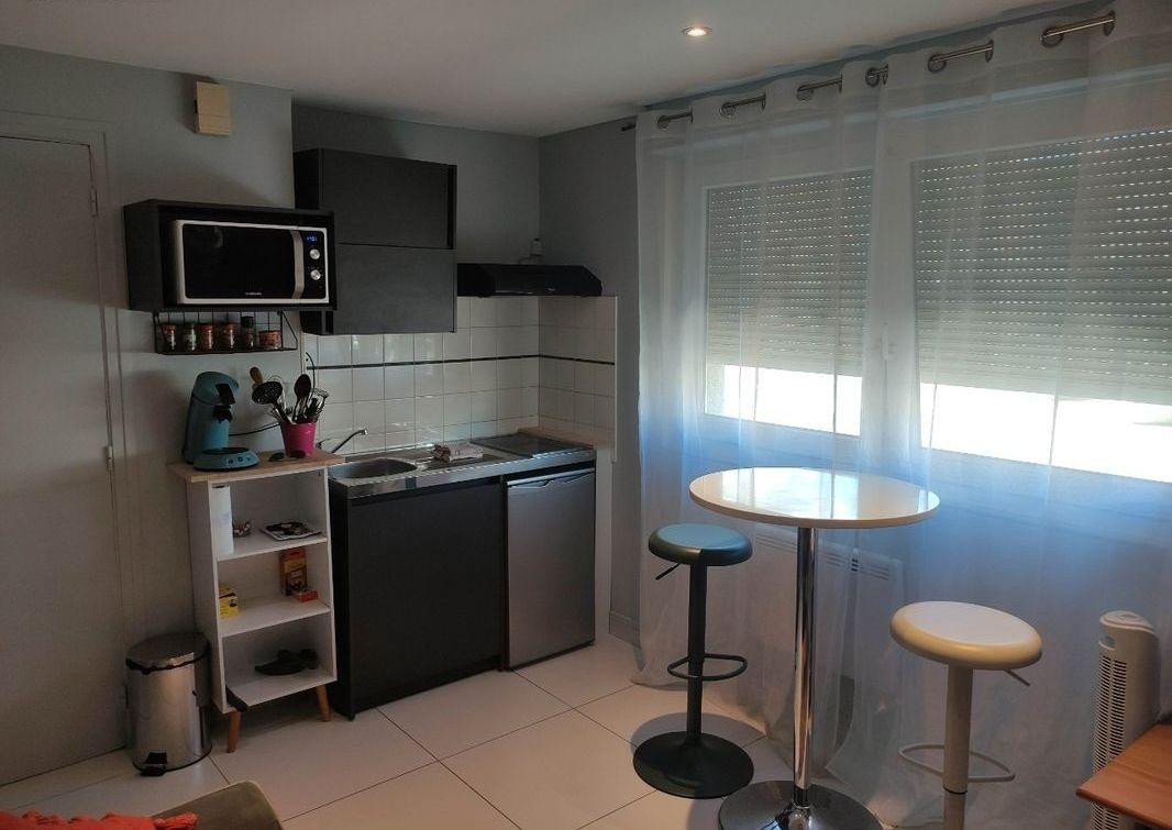 
                                                Location
                                                 Beau 2P meublé 28m² Nancy Thermal