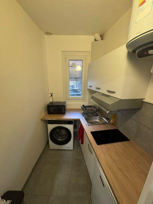 
                                                Location
                                                 Beau 2P meublé 28m² proche Paris