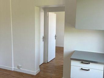 
                                                Location
                                                 Beau 2P meublé 29m² agréable