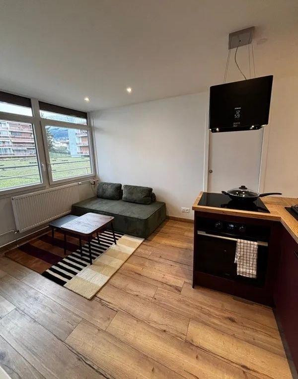 
                                                Location
                                                 Beau 2P meublé 30m² proche frontière suisse