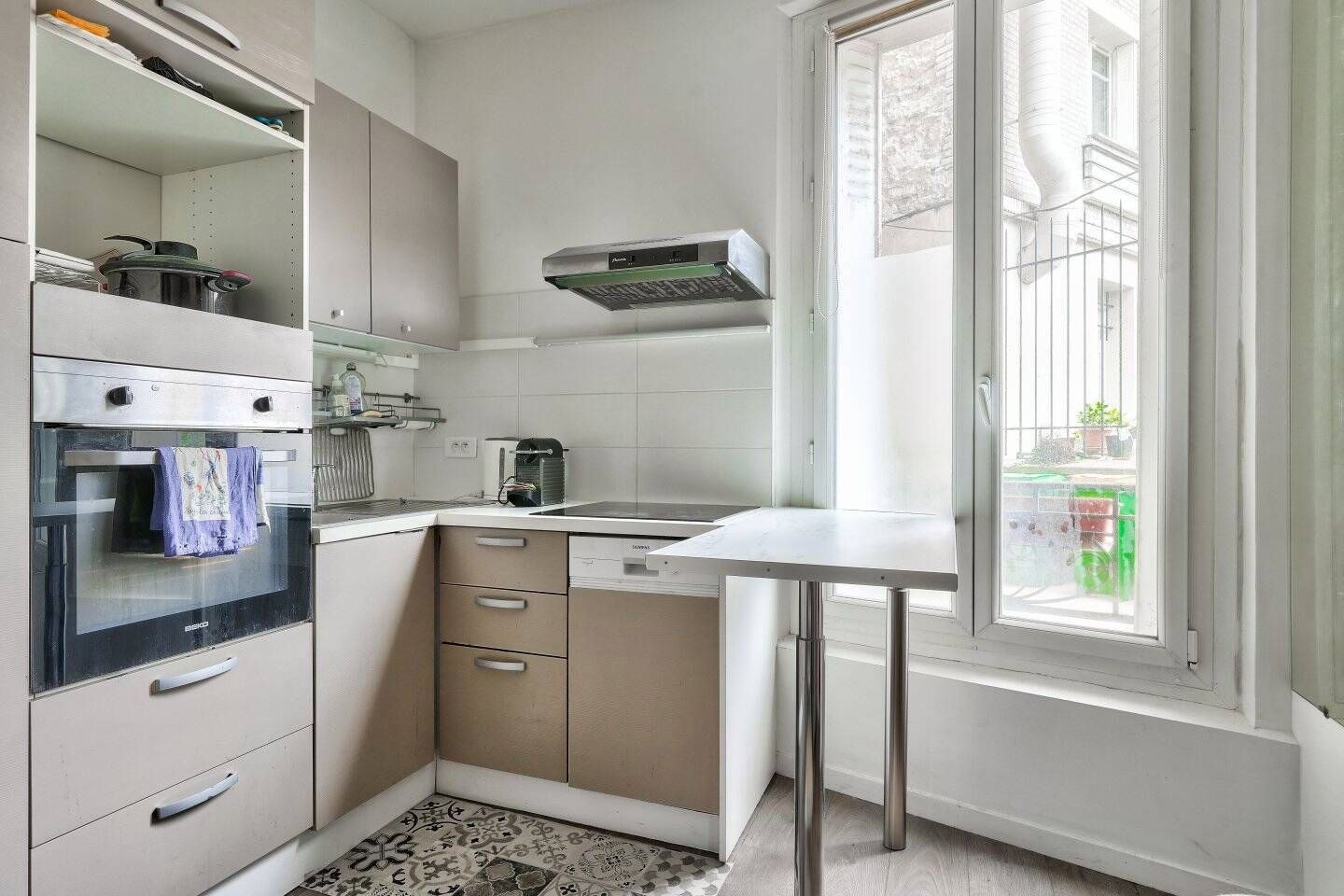 
                                                Location
                                                 Beau 2P meublé 30m² sur cour
