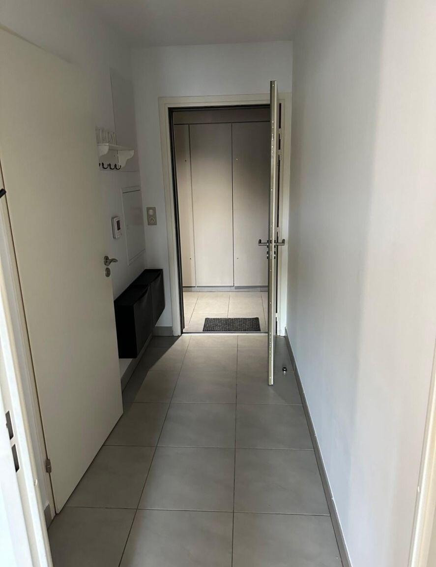 
                                                Location
                                                 Beau 2P meublé 31 m² lumineux avec balcon