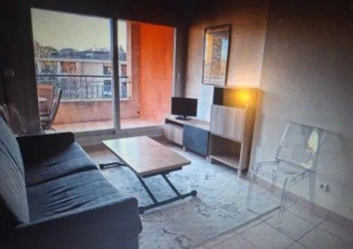 
                                                Location
                                                 Beau 2P meublé 31m² avec grande terrasse 11m²