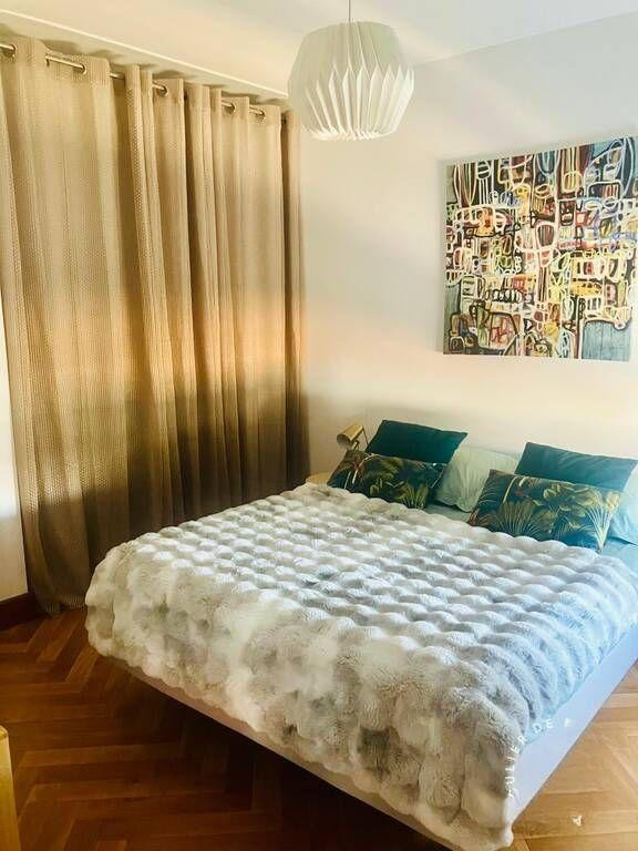 
                                                Location
                                                 Beau 2P meublé 32m² lumineux
