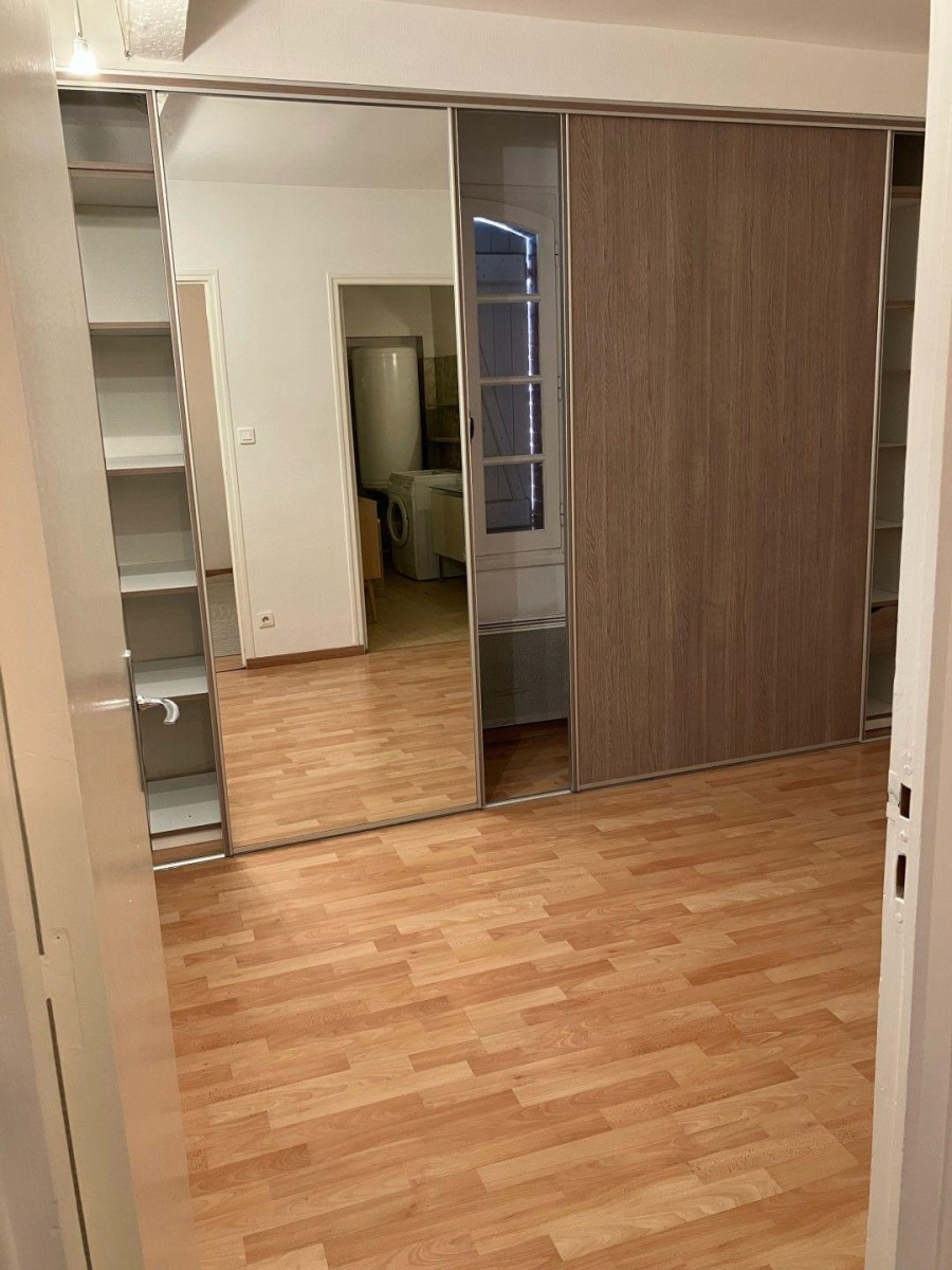 
                                                Location
                                                 Beau 2P meublé 32m² Métro Compans