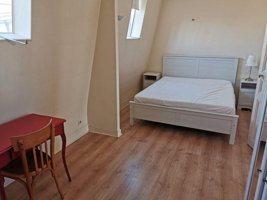 
                                                Location
                                                 Beau 2P meublé 34m² proche Champs de Mars