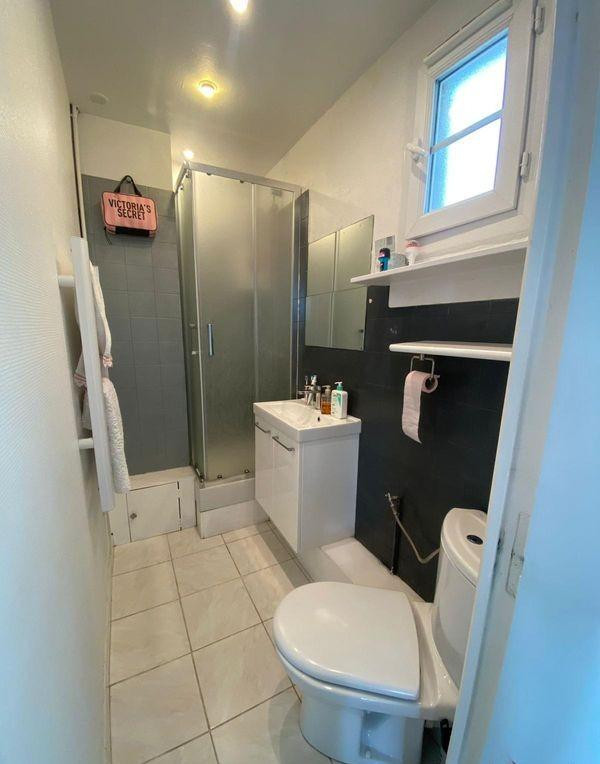 
                                                Location
                                                 Beau 2P meublé 34m² refait à neuf sans vis-à-vis