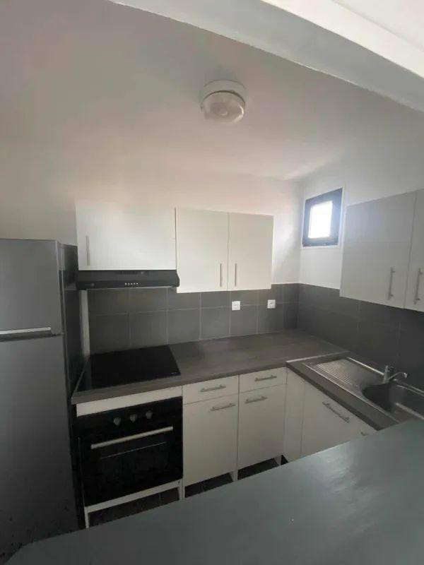 
                                                Location
                                                 Beau 2P meublé 35m² à Noisy limite Montreuil