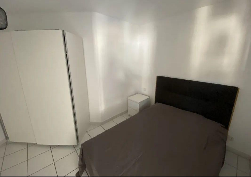 
                                                Location
                                                 Beau 2P meublé 35m² avec balcon