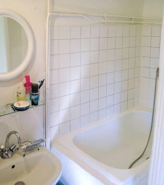 
                                                Location
                                                 Beau 2P meublé 35m² en duplex lumineux refait