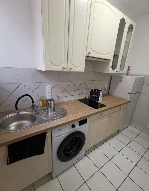 
                                                Location
                                                 Beau 2P meublé 35m² en plein centre de Puteaux