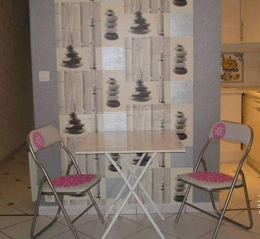 
                                                Location
                                                 Beau 2P meublé 35m² en rez de jardin