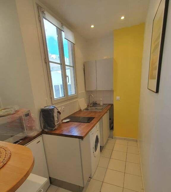 
                                                Location
                                                 Beau 2P meublé 35m² entièrement rénové