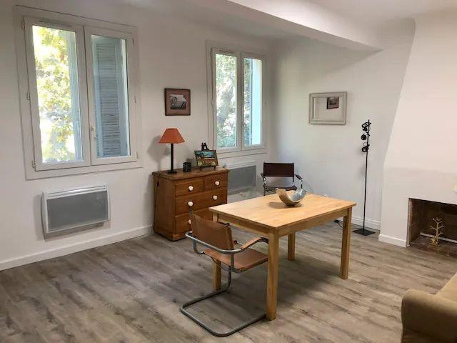 
                                                Location
                                                 Beau 2P meublé 35m² proche Place des Prêcheurs