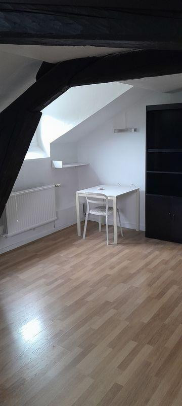 
                                                Location
                                                 Beau 2P meublé 35m² très lumineux