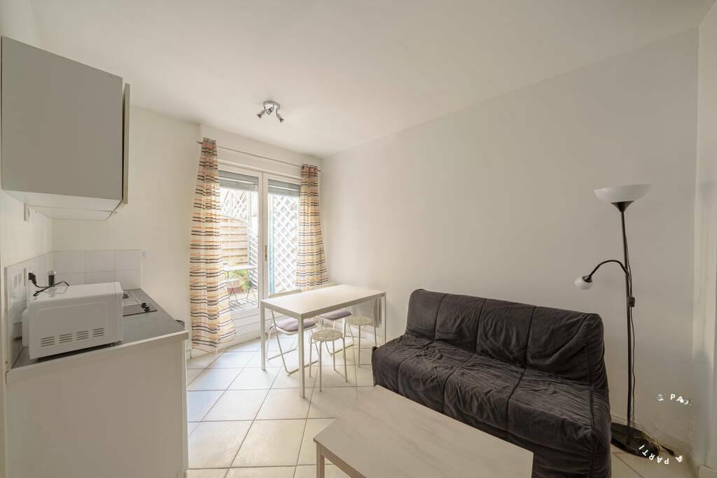
                                                Location
                                                 Beau 2P meublé 36m² avec terrasse