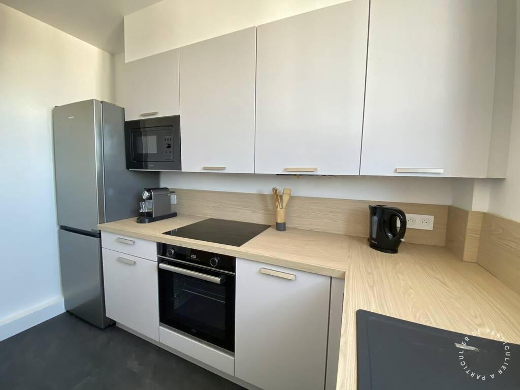
                                                Location
                                                 Beau 2P meublé 36m²  refait à neuf - balcons
