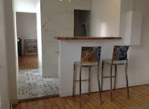 
                                                Location
                                                 Beau 2P meublé 37m² Rue du Bac à Asnières