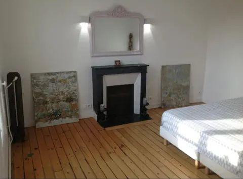 
                                                Location
                                                 Beau 2P meublé 37m² Rue du Bac à Asnières