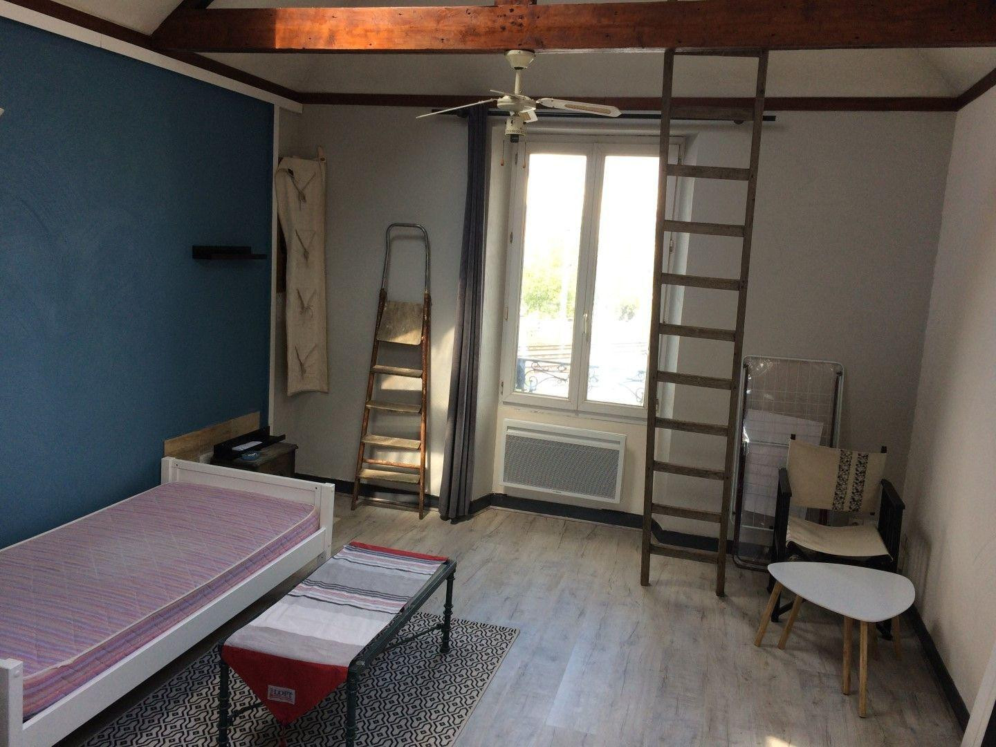
                                                Location
                                                 Beau 2P meublé 38m² à Rennes