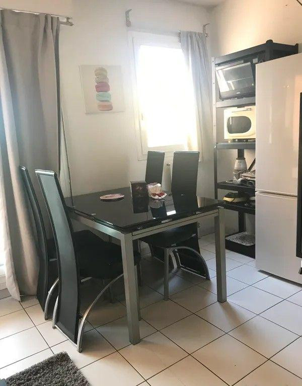 
                                                Location
                                                 Beau 2P meublé 38m² avec terrasse
