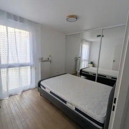 
                                                Location
                                                 Beau 2P meublé 38m² dans résidence récente