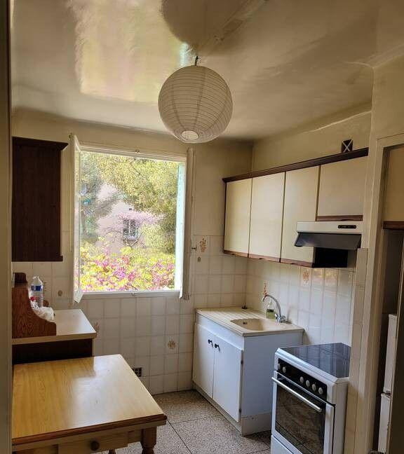 
                                                Location
                                                 Beau 2P meublé 39m² avec balcon dans grand parc