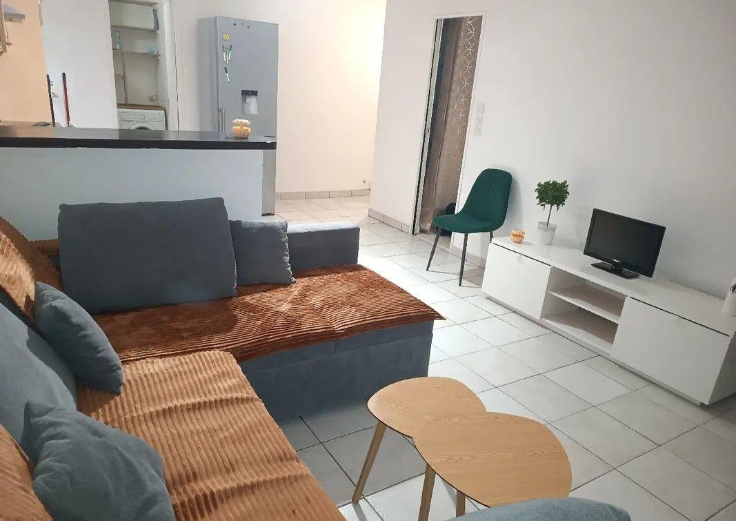 
                                                Location
                                                 Beau 2P meublé 40m² avec terrasse 30m²