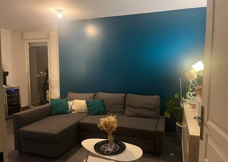 
                                                Location
                                                 Beau 2P meublé 40m² lumineux et sans vis à vis