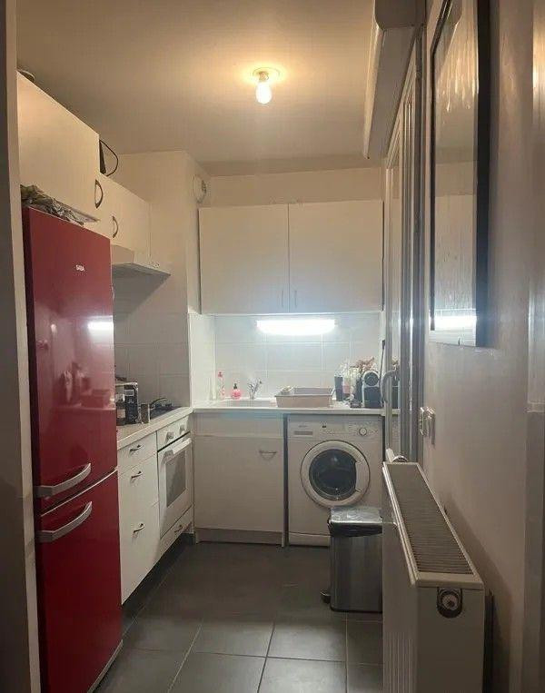 
                                                Location
                                                 Beau 2P meublé 40m² lumineux et sans vis à vis