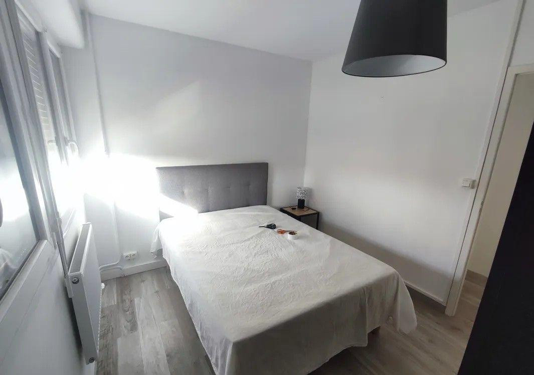 
                                                Location
                                                 Beau 2P meublé 41m² proche de la gare
