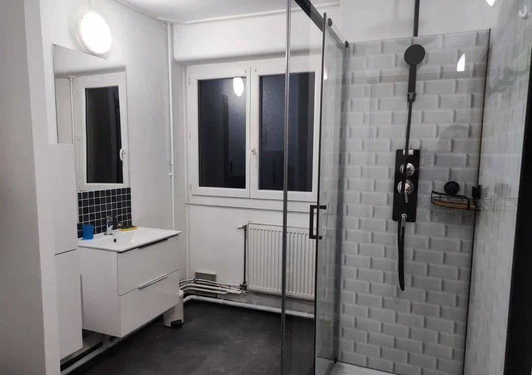 
                                                Location
                                                 Beau 2P meublé 41m² proche de la gare