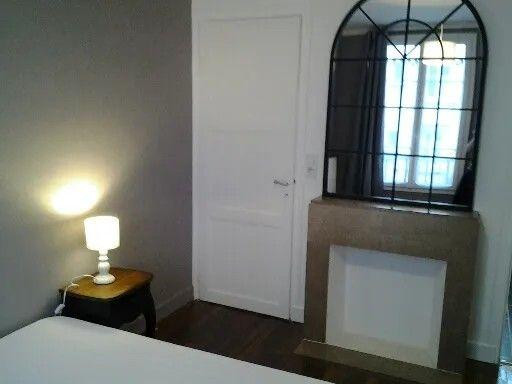 
                                                Location
                                                 Beau 2P meublé 42m² proche de la Gare
