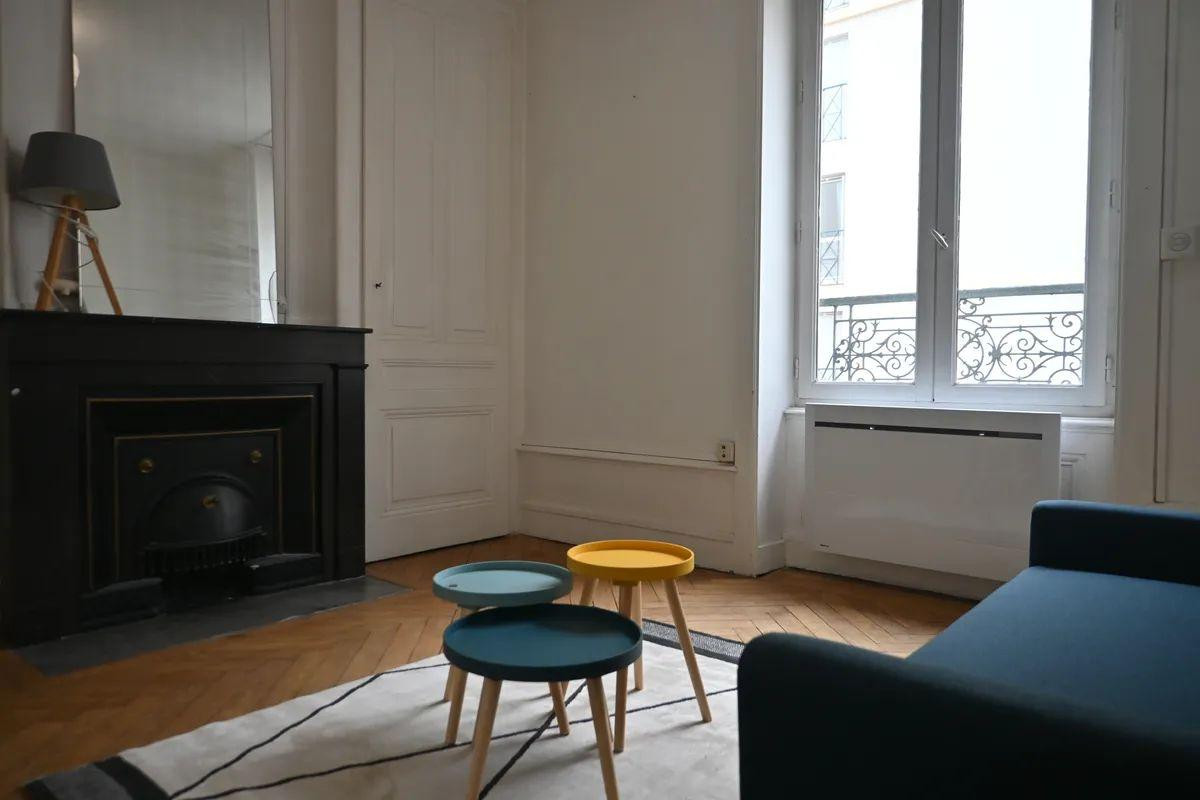 
                                                Location
                                                 Beau 2P meublé 43m² proche de la Place Guichard