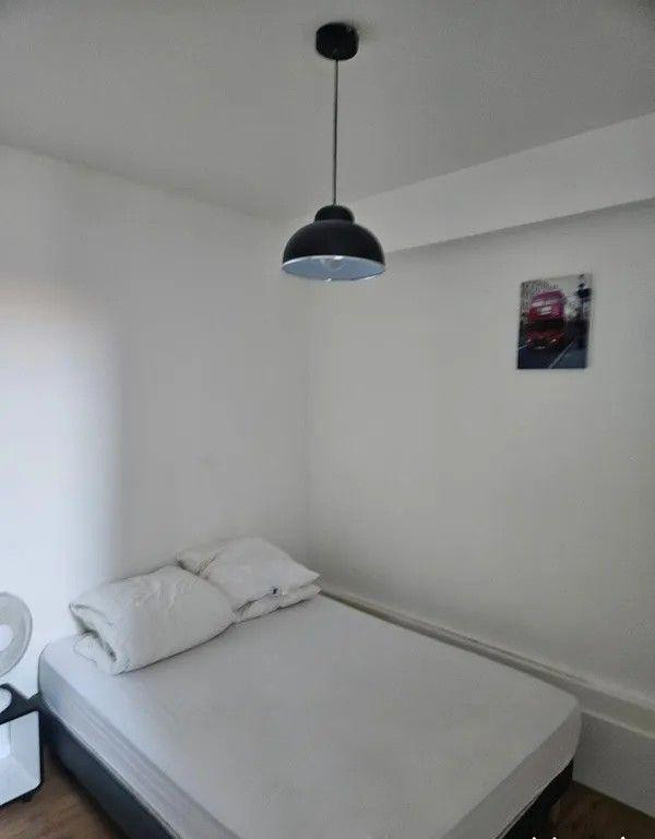 
                                                Location
                                                 Beau 2P meublé 43m² proche place des Quinconces