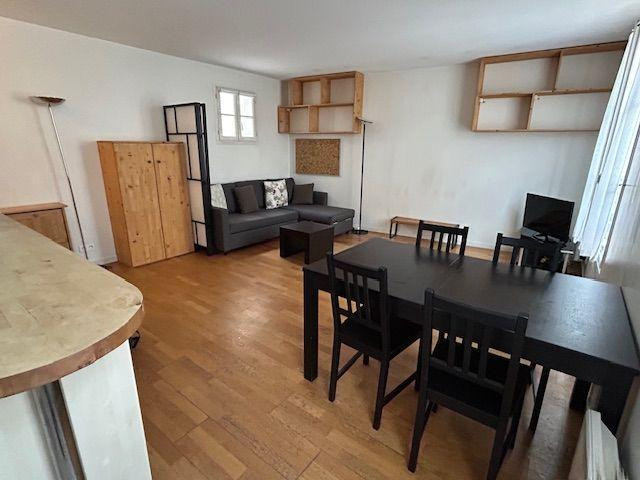 
                                                Location
                                                 Beau 2P meublé 44 m2 Gare Saint Lazare